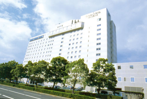Okura Hotel Маругаме Экстерьер фото