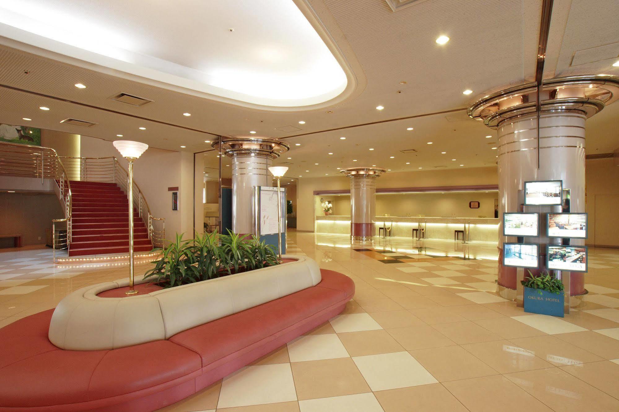 Okura Hotel Маругаме Экстерьер фото